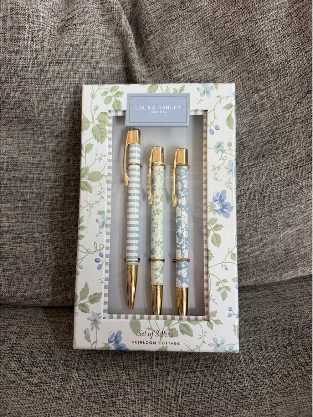 Laura Ashley Cottage Pen Set Heirloom Cottage 3 Ballpoint Pens New